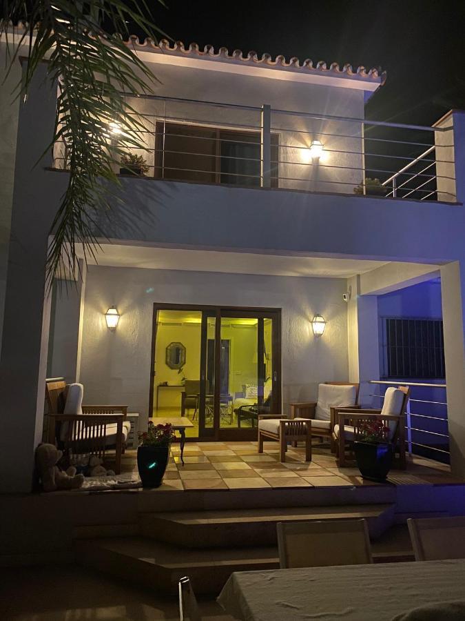 Blue Moon Marbella Villa ภายนอก รูปภาพ