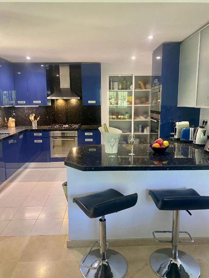 Blue Moon Marbella Villa ภายนอก รูปภาพ
